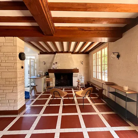 Kwatera prywatna L'ecrin De Famille Maison & Bourg Gold *