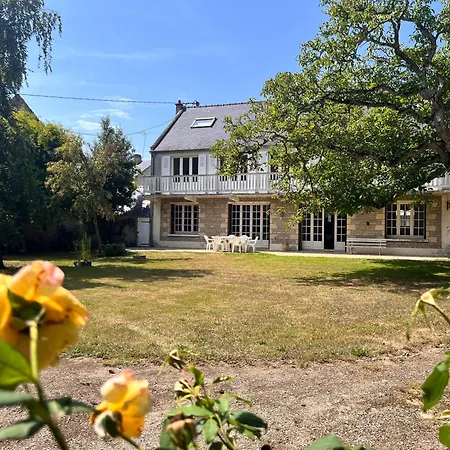 L'ecrin De Famille Maison & Bourg Gold Kwatera prywatna