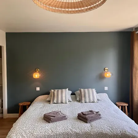 L'ecrin De Famille Maison & Bourg Gold Kwatera prywatna